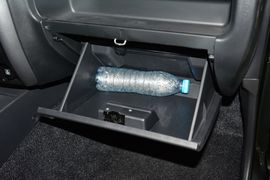 2015款铃木吉姆尼1.3 AT JLX导航版到店实拍