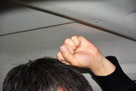 2015款铃木吉姆尼1.3 AT JLX导航版到店实拍