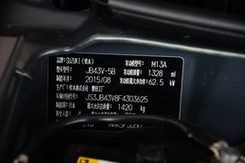 2015款铃木吉姆尼1.3 AT JLX导航版