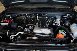 2015款铃木吉姆尼1.3 AT JLX导航版