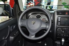 2015款铃木吉姆尼1.3 AT JLX导航版