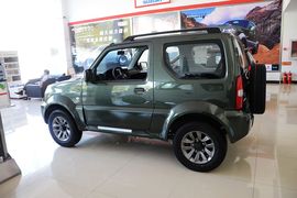 2015款铃木吉姆尼1.3 AT JLX导航版