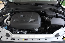 2016款沃尔沃XC60 2.0T T5智进版