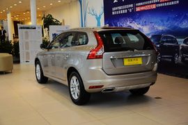 2016款沃尔沃XC60 2.0T T5智进版