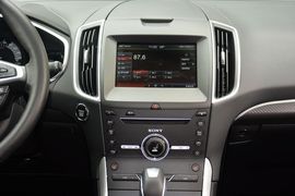 2015款福特锐界2.7T GTDi 四驱运动型（7座）