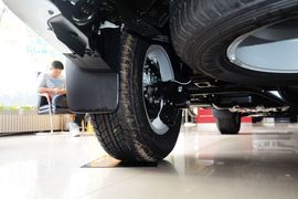 2016款丰田普拉多2.7L自动豪华版