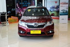 2015款本田凌派1.8L自动豪华版
