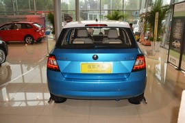 2015款斯柯达晶锐1.4L手动创行版