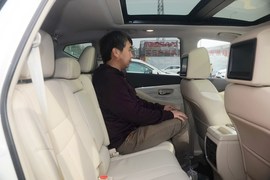 后排空间