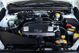 2015款斯巴鲁XV 2.0L特装运动版