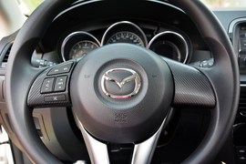 2015款马自达CX-5 2.0L手动两驱舒适型
