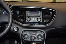 2015款菲亚特菲翔1.4T手动悦享版