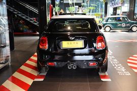 2015款MINI COOPER S 2.0T 五门版