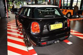 2015款MINI COOPER S 2.0T 五门版