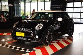 2015款MINI COOPER S 2.0T 五门版