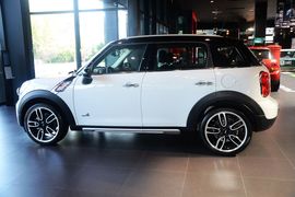 2014款MINI COUNTRYMAN 1.6T COOPER All 4 Fun