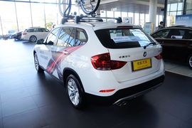 2015款宝马X1 xDrive20i时尚型