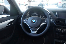 2015款宝马X1 xDrive20i时尚型