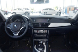 2015款宝马X1 xDrive20i时尚型