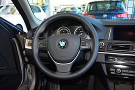 2014款宝马528Li豪华设计套装