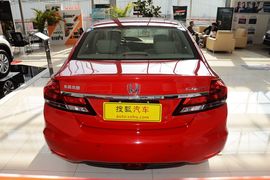 2014款本田思域1.8L自动经典版