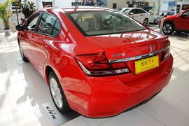 2014款本田思域1.8L自动经典版