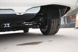 2015款MG6 1.8T 90周年冠军版精英型