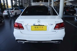 2015款奔驰E400L运动豪华型 4MATIC