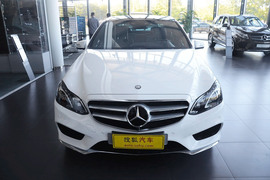 2015款奔驰E400L运动豪华型 4MATIC