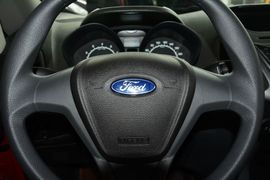 2013款福特翼博1.5L手动舒适型