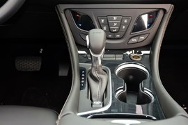 2016款别克昂科威 20T两驱领先型