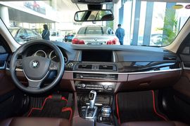 2015款宝马530Le