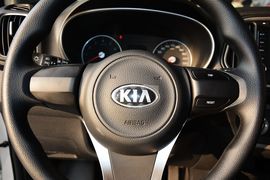 2015款起亚KX3傲跑1.6L自动两驱GLS
