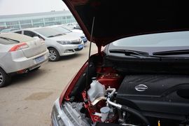 2014款日产奇骏2.0L XL CVT舒适版两驱