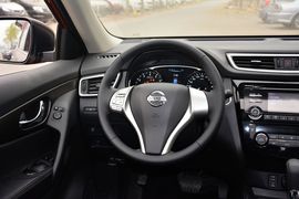 2014款日产奇骏2.0L XL CVT舒适版两驱