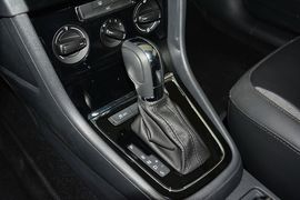2015款大众宝来 质惠版 1.6L自动舒适型