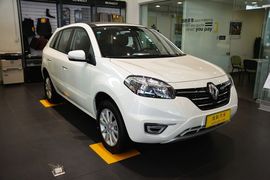 2016款雷诺科雷傲2.0L两驱时尚版