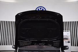 2015款大众辉腾3.0L精英定制型