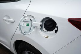 2016款马自达3Axela昂克赛拉三厢1.5L手动舒适型
