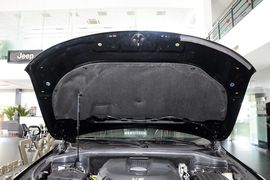 2015款Jeep大切诺基3.0L旗舰尊悦版