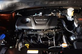 2015款起亚KX3傲跑1.6L自动两驱DLX