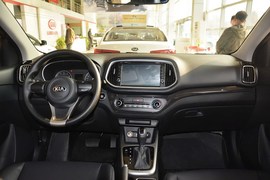 2015款起亚KX3傲跑1.6L自动两驱DLX