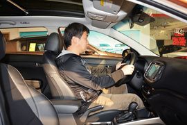 2015款起亚KX3傲跑1.6L自动两驱DLX