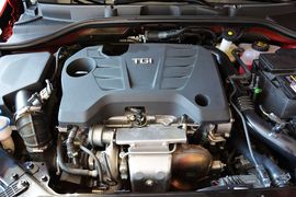 2015款MG名爵锐行1.4TGI自动豪华版