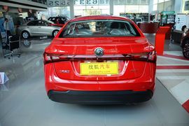 2015款MG名爵锐行1.4TGI自动豪华版