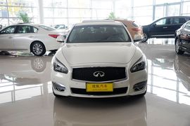 2015款英菲尼迪Q70L 2.5L悦享版