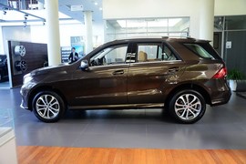 2015款奔驰GLE320 4MATIC