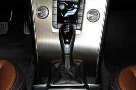 2016款沃尔沃XC60 2.0T T5智远版