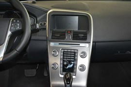2016款沃尔沃XC60 2.0T T5智远版