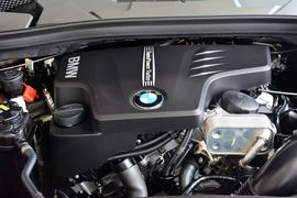 2015款宝马X1 sDrive18i领先晋级版